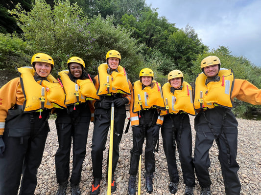 Water Safety Courses for Ecologists: Choosing the Right Training Programme