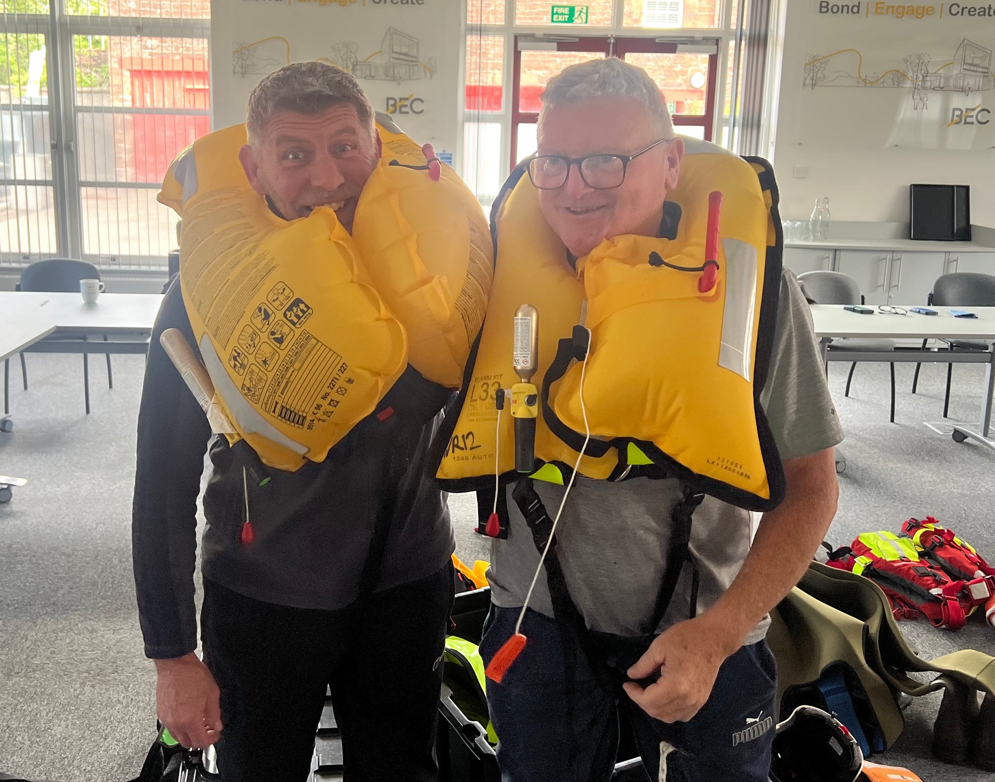 Lifejacket testing in an indoor setting